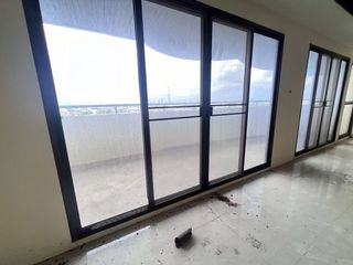For sale studio condo in Suan Luang, Bangkok