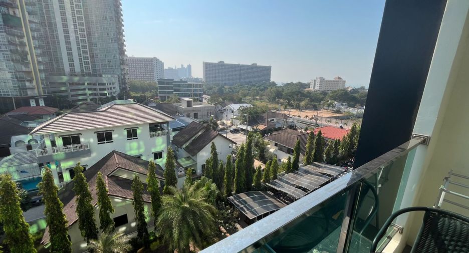For sale 1 bed condo in Bang Lamung, Chonburi
