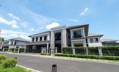 Haus zum Kauf mit 5 Zimmer in Khan Na Yao, Bangkok