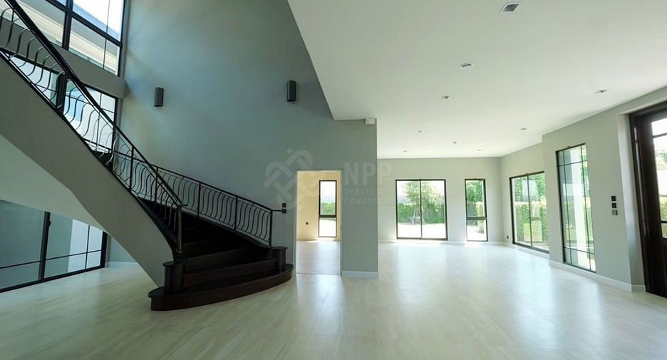 À vendre 5 chambres maison à Khan Na Yao, Bangkok
