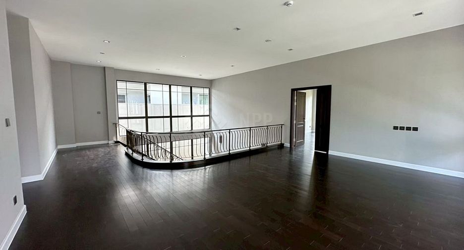 À vendre 5 chambres maison à Khan Na Yao, Bangkok