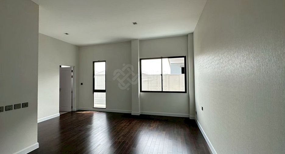 À vendre 5 chambres maison à Khan Na Yao, Bangkok