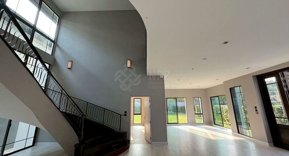 À vendre 5 chambres maison à Khan Na Yao, Bangkok