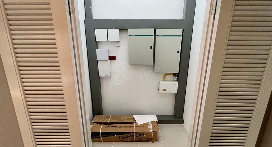 À vendre 5 chambres maison à Khan Na Yao, Bangkok