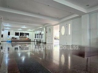For sale 6 Beds office in Bang Khun Thian, Bangkok