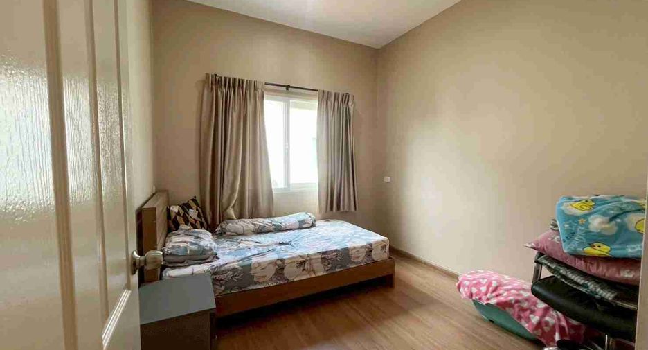 Reihenhaus zum Kauf mit 4 Zimmer in Lat Krabang, Bangkok