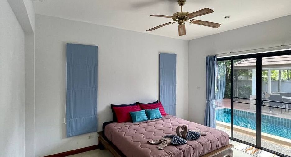 For rent 3 bedrooms villa in Mueang Phuket, Phuket