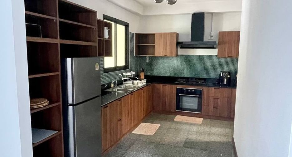 For rent 3 bedrooms villa in Mueang Phuket, Phuket