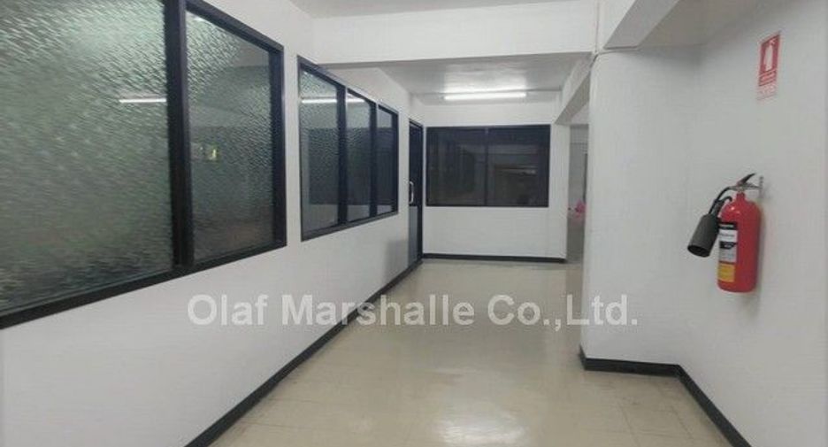 Oficina en venta de 4 habitaciones en Bang Khun Thian, Bangkok