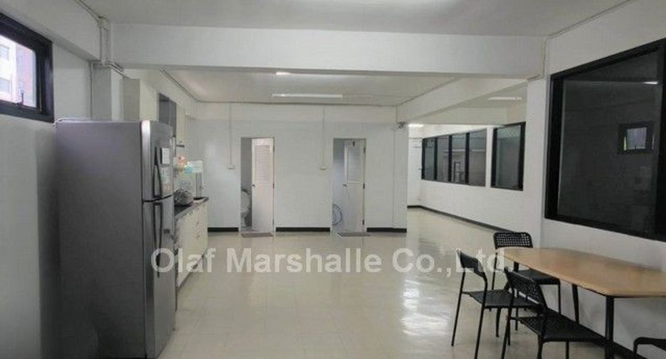 Oficina en venta de 4 habitaciones en Bang Khun Thian, Bangkok