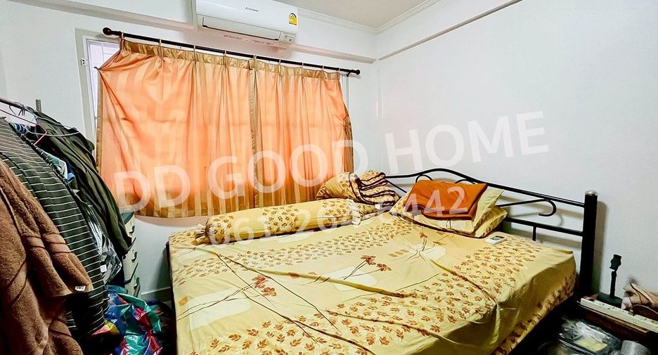 For sale 3 bedrooms townhouse in Thanyaburi, Pathum Thani