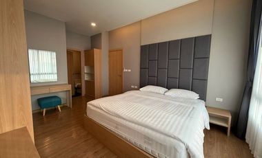 For rent 2 bedrooms condo in Si Racha, Chonburi