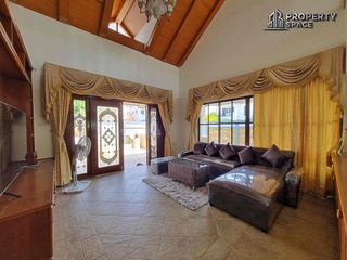 For rent そして for sale 5 Beds villa in Bang Lamung, Chonburi