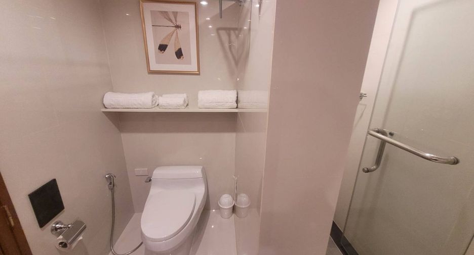 Apartamento con servicios en alquiler de 2 habitaciones en Watthana, Bangkok