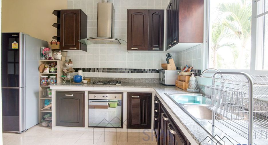 For sale 3 bedrooms villa in Hua Hin, Prachuap Khiri Khan