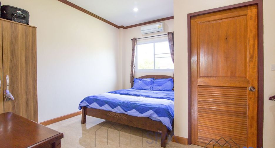 For sale 3 bedrooms villa in Hua Hin, Prachuap Khiri Khan