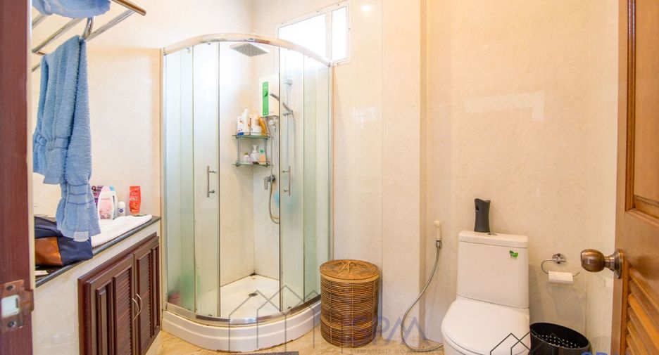 For sale 3 bedrooms villa in Hua Hin, Prachuap Khiri Khan