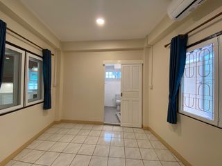 Haus zur Miete mit 4 Zimmer in Mueang Chiang Mai, Chiang Mai