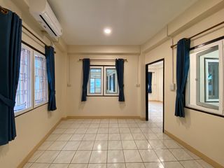 Haus zur Miete mit 4 Zimmer in Mueang Chiang Mai, Chiang Mai