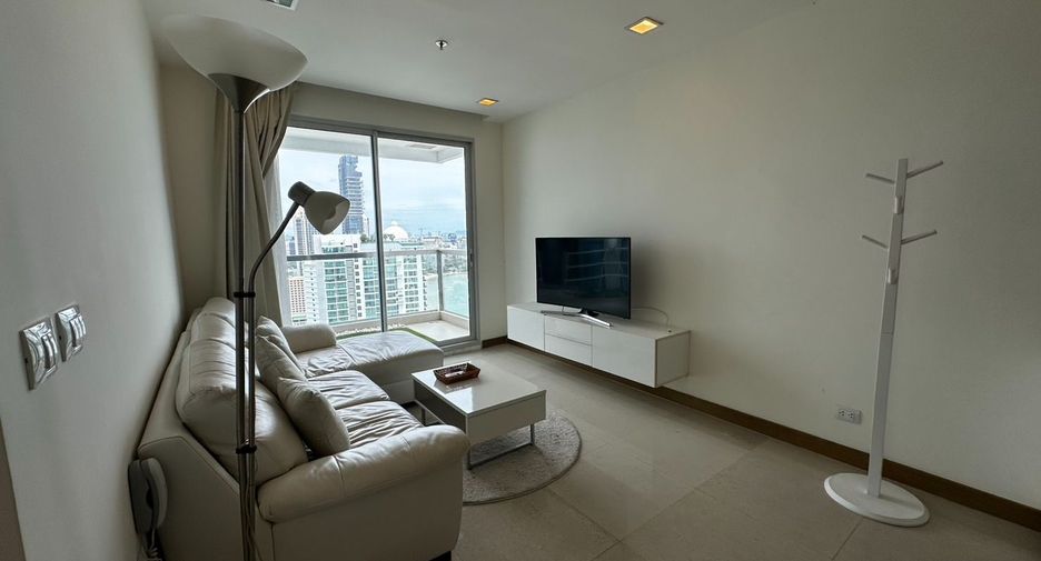 For rent 2 bedrooms condo in Bang Lamung, Chonburi
