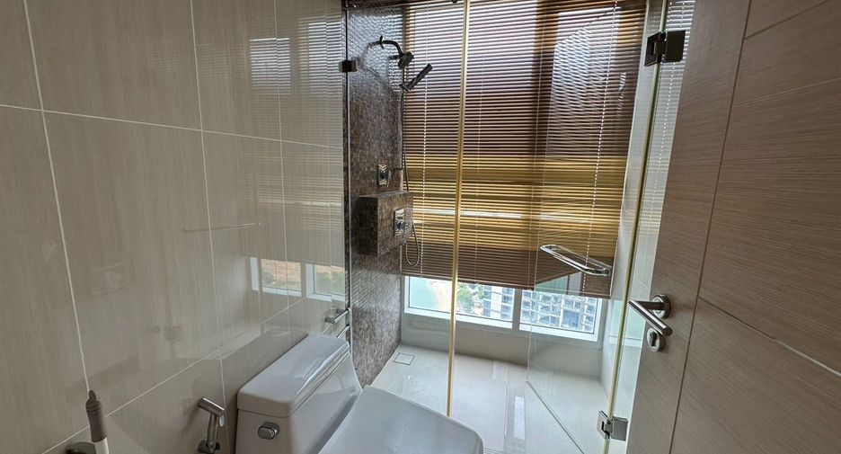 For rent 2 bedrooms condo in Bang Lamung, Chonburi