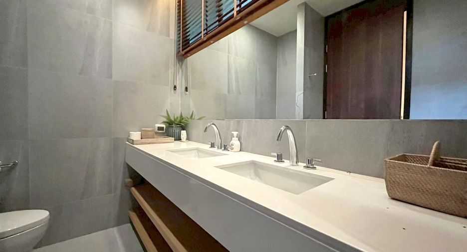 For rent 2 bedrooms condo in Mueang Chiang Mai, Chiang Mai
