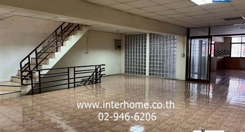 À vendre 5 chambres local commercial à Thanyaburi, Pathum Thani