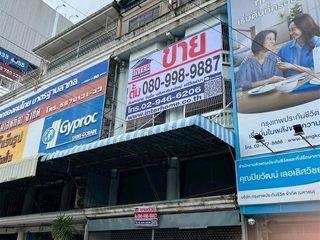 出售 5 卧室 商业空间 在 Thanyaburi, Pathum Thani