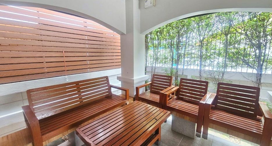 For sale 4 bedrooms house in Phaya Thai, Bangkok