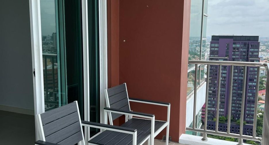 Wohnung zur Miete und zum Kauf mit 4 Zimmer in Khlong Toei, Bangkok