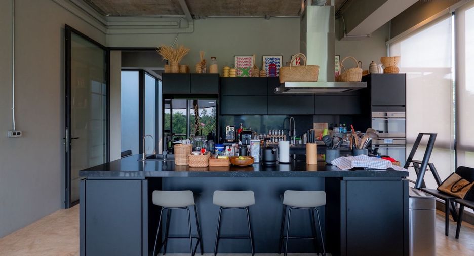 Casa en venta de 5 habitaciones en Phra Nakhon Si Ayutthaya, Phra Nakhon Si Ayutthaya