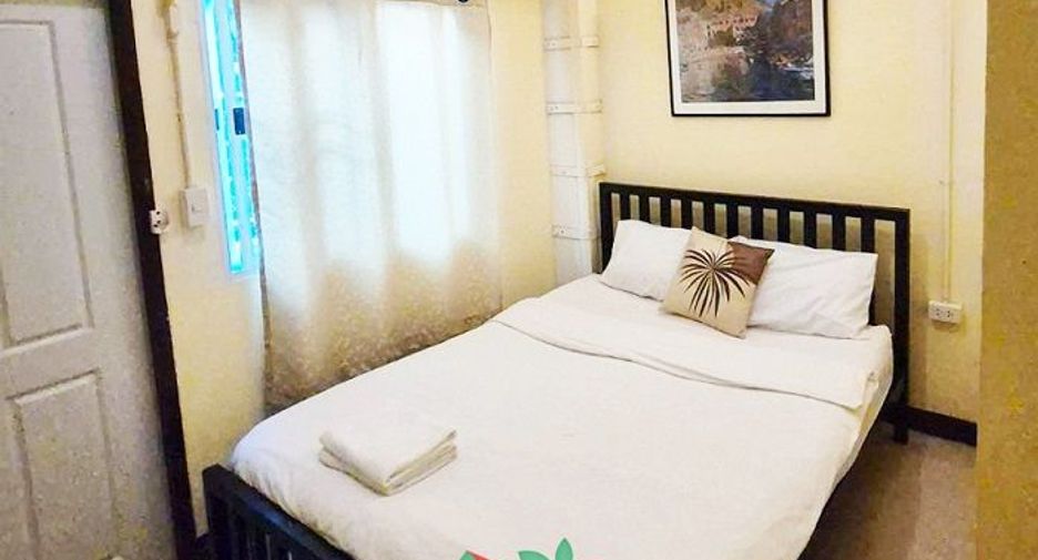 For sale 25 bedrooms hotel in Phra Nakhon, Bangkok