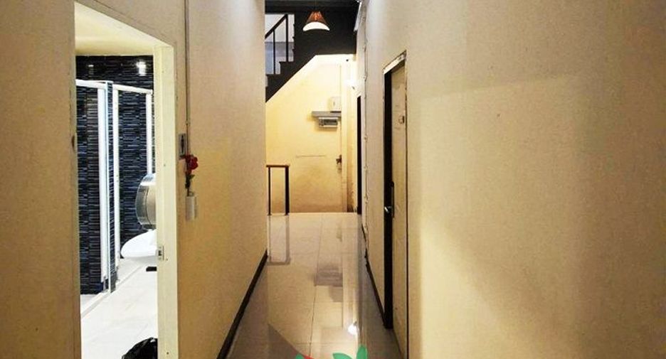 For sale 25 bedrooms hotel in Phra Nakhon, Bangkok
