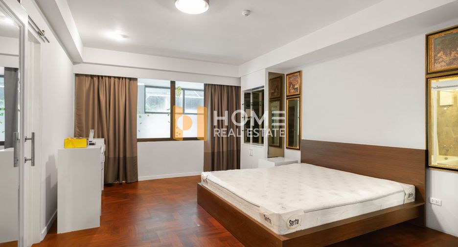 For sale 3 bedrooms condo in Ratchathewi, Bangkok