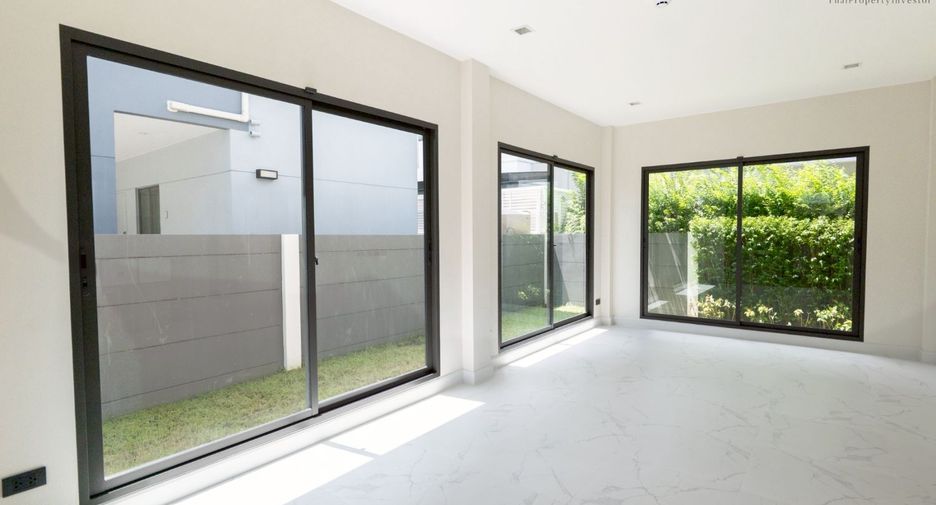 For sale 3 bedrooms house in Lam Luk Ka, Pathum Thani
