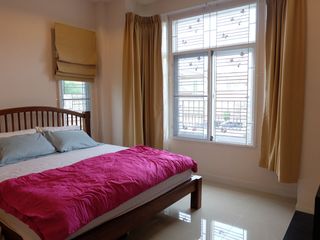 À louer 3 chambres maison à Bang Lamung, Chonburi