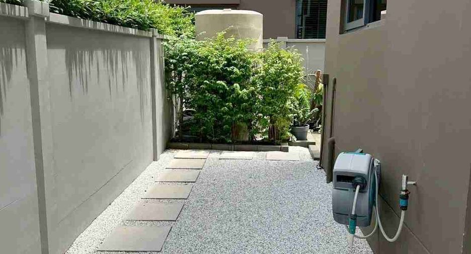 Haus zum Kauf mit Studio in Prawet, Bangkok