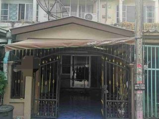 For sale 2 ベッドルーム house in Sai Mai, Bangkok