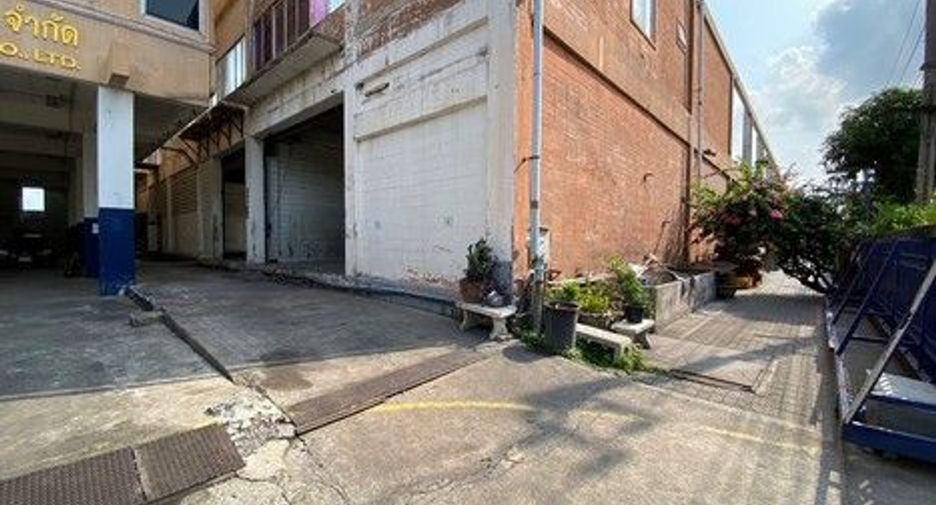 For sale 1 bed warehouse in Bang Phli, Samut Prakan