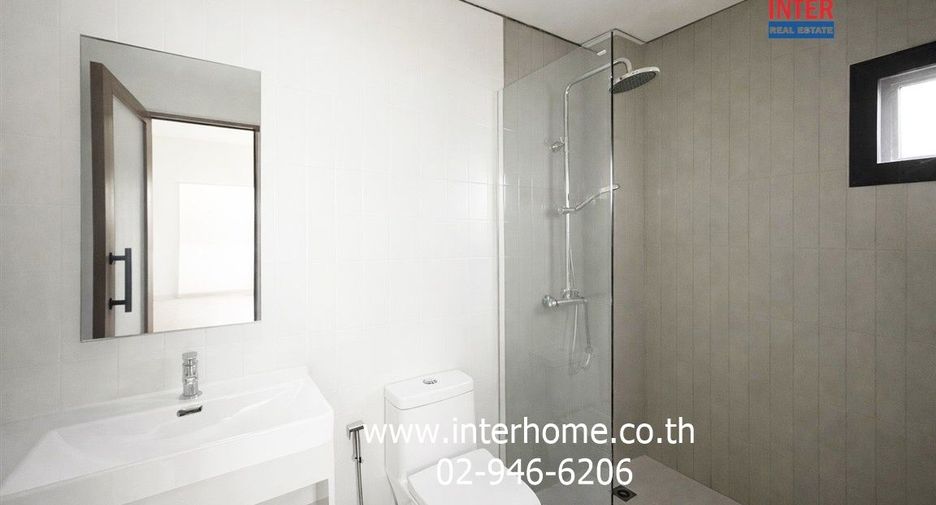 For rent and for sale 4 bedrooms house in Pak Kret, Nonthaburi