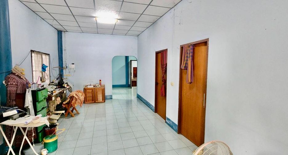 For sale 3 bedrooms house in Phanom Sarakham, Chachoengsao