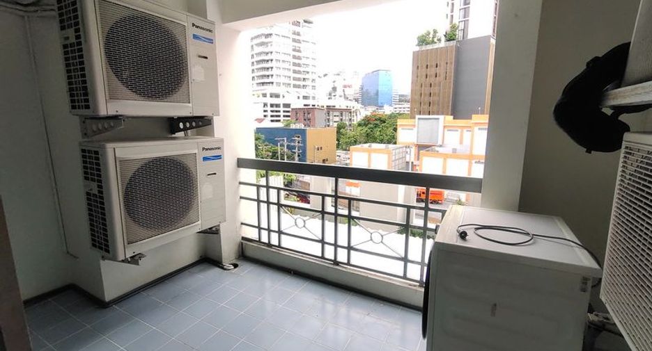 ให้เช่า 5 ห้องนอน คอนโด ใน วัฒนา, กรุงเทพฯ