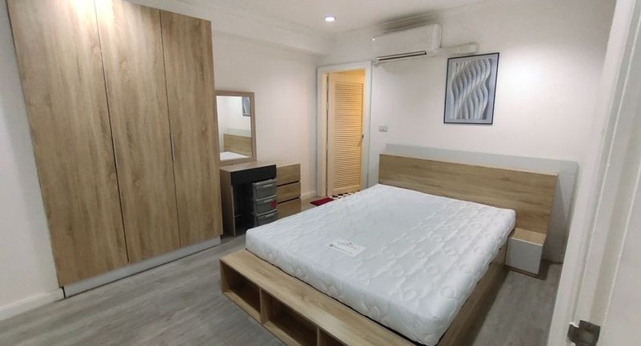 ให้เช่า 5 ห้องนอน คอนโด ใน วัฒนา, กรุงเทพฯ