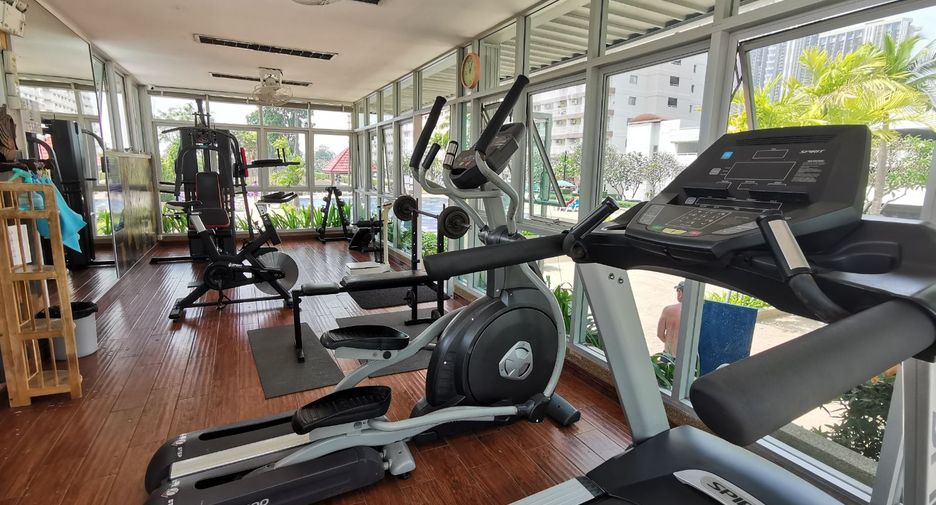 À vendre studio condo à Bang Lamung, Chonburi
