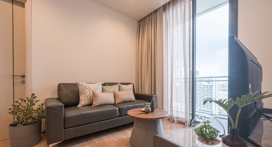 For rent 2 ベッドルーム condo in Phaya Thai, Bangkok