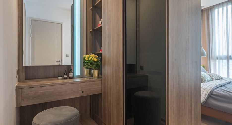 For rent 2 ベッドルーム condo in Phaya Thai, Bangkok