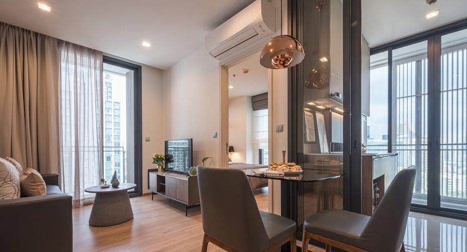 For rent 2 ベッドルーム condo in Phaya Thai, Bangkok