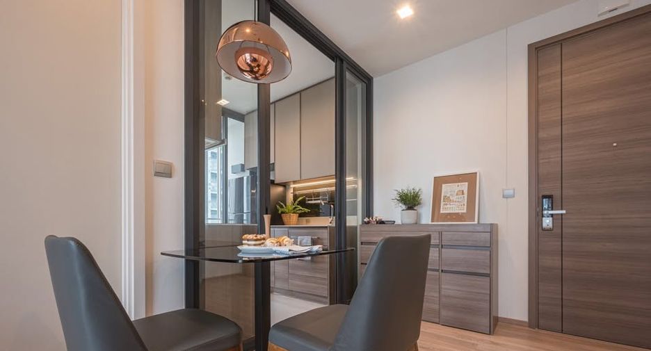 For rent 2 ベッドルーム condo in Phaya Thai, Bangkok