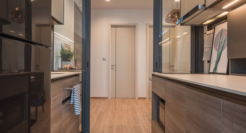 For rent 2 ベッドルーム condo in Phaya Thai, Bangkok