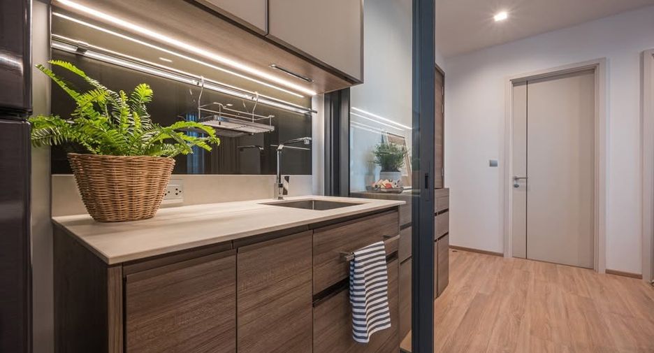 For rent 2 ベッドルーム condo in Phaya Thai, Bangkok